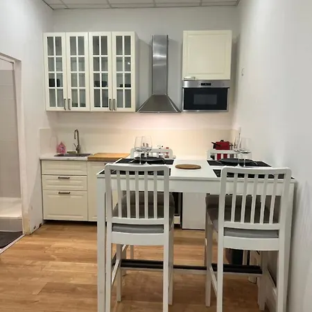 Apartman Neuf Climatise Avec Terrasse #4