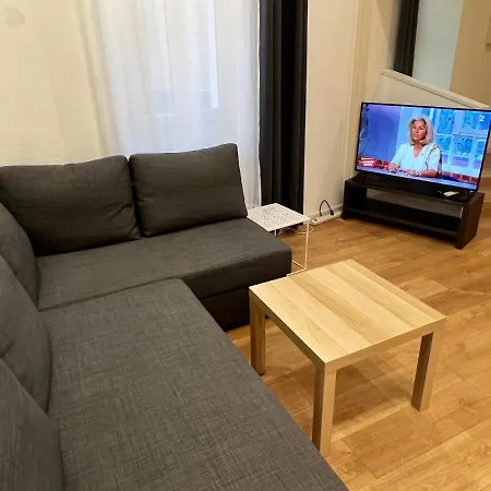 Neuf Climatisé Avec Terrasse #4 *