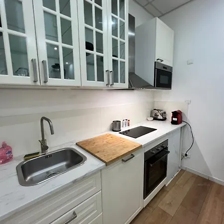 Apartman Neuf Climatise Avec Terrasse #4 *